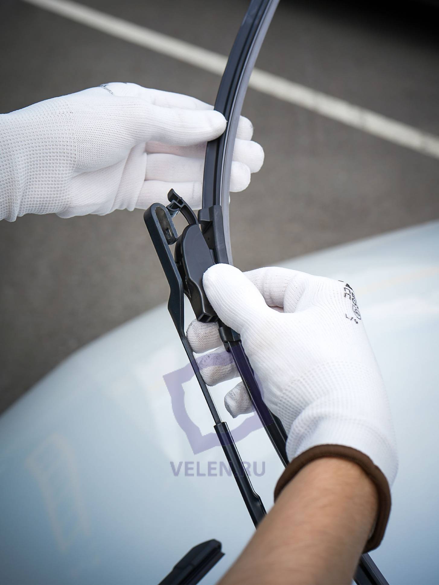 Щетка стеклоочистителя бескаркасная PRO 480мм (19") 13 адаптеров Airline AWB-BK-475